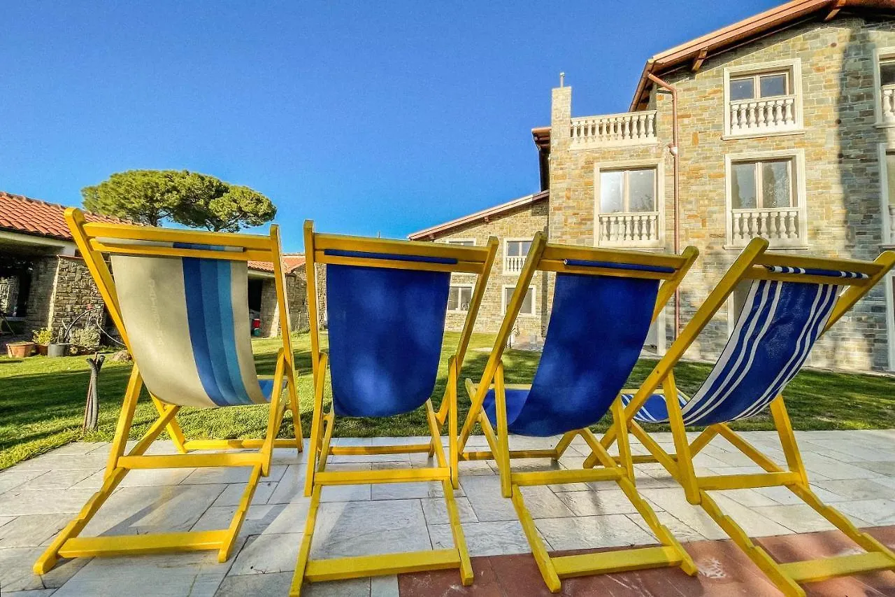 Apartment Da Ilaria Primo Piano Di Villa Con Piscina E Parcheggio Grosseto